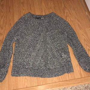 Super cute lucky brand sweater!